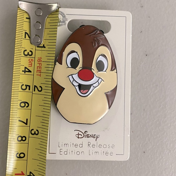 Dale Disney Pin (Chip N Dale) - Picture 2 of 4